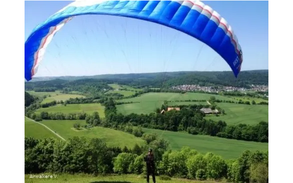 Gleitschirmflieger