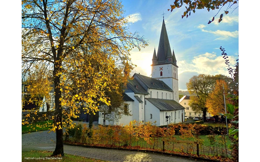 Sankt Clemens im Herbst