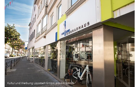 Fahrradhaus_Schulte_Hostede_(c) KWL Kultur und Werbung Lippstadt GmbH Pro-t-in GmbH.jpg