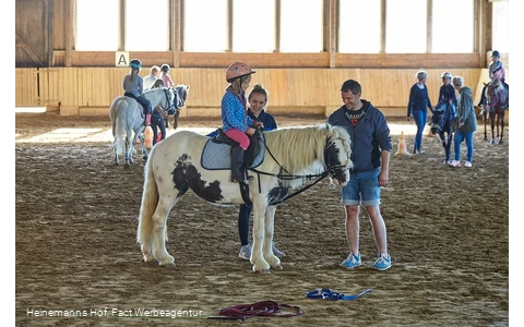 Ponyreiten Heinemanns Hof