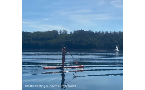 Stand up paddling