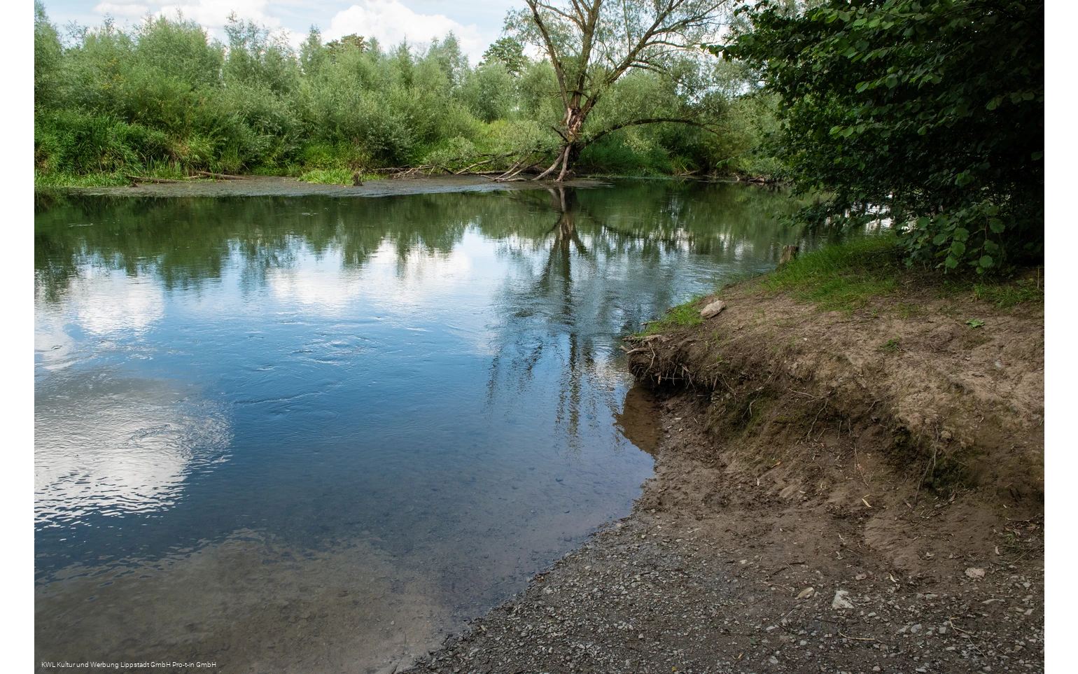 Kanueinstieg Eickelborn Zum Lippesteg (c) KWL Kultur und Werbung Lippstadt GmbH Pro-t-in GmbH.jpg