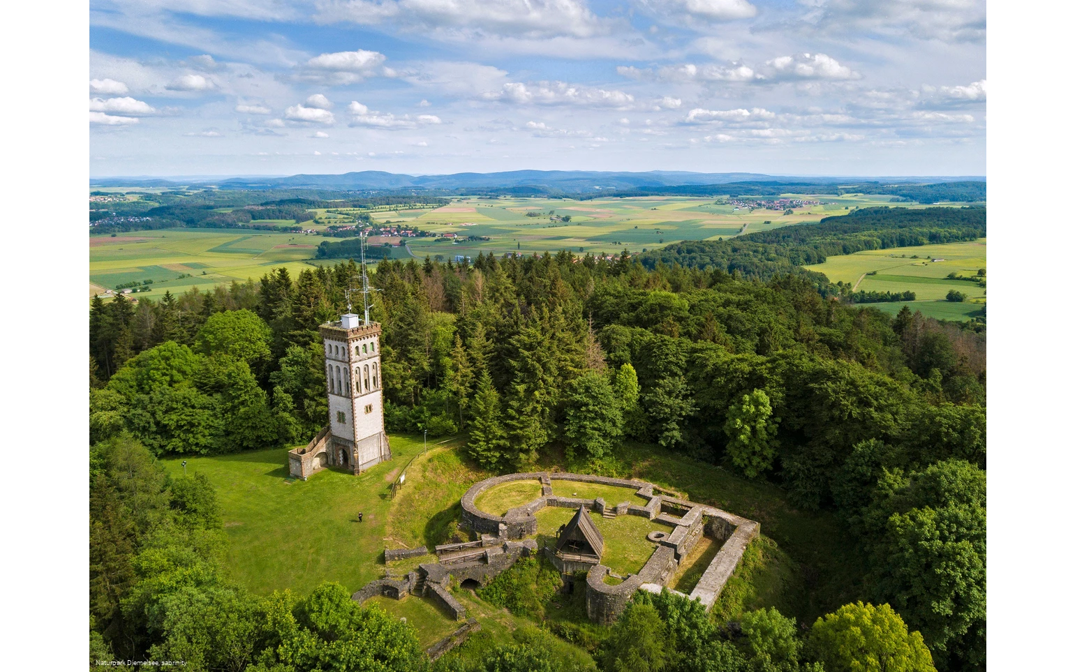 Der Eisenberg - Deutschlands reichste Goldlagerstätte mit Burgruine und Aussichtsturm