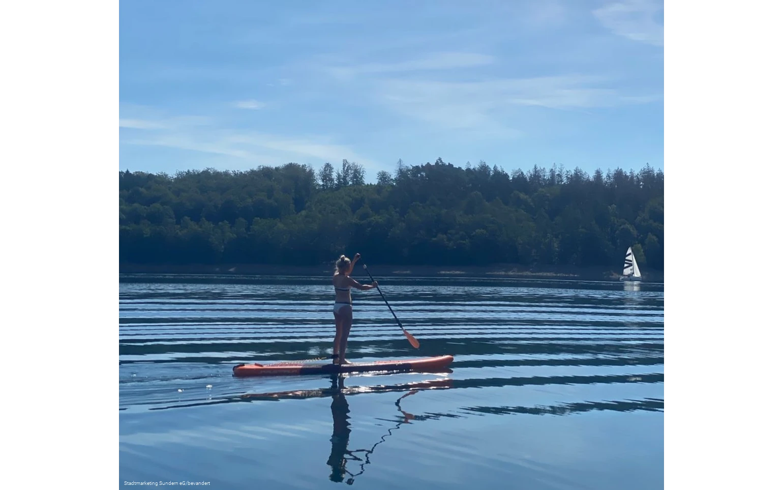Stand up paddling