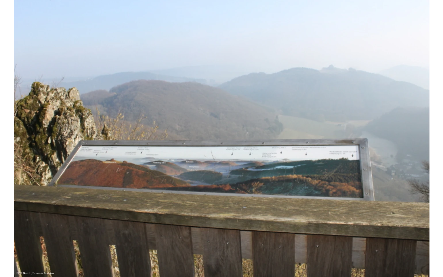 Rösenbeck Aussichtsplattform 4 klein.JPG