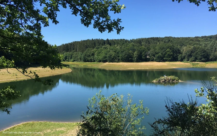 Ausblick auf die Glörtalsperre