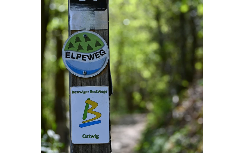 Wegweiser Bestwiger BestWeg Ostwig im Elpetal
