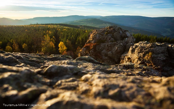 Far-reaching view from the Bruchhauser Steine.
