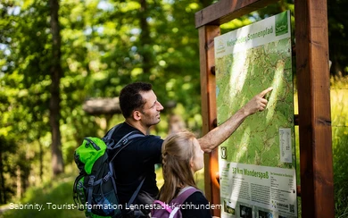 Infotafel am Veischeder Sonnenpfad