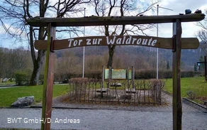 Tor zur Waldroute