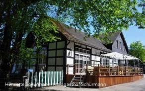 Waldgasthof Schürmann Front mit Terrasse