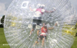 Doppelter Spass im Zorbingball