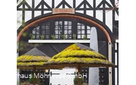 Torhaus außen.JPG