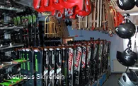 neuhaus-skiverleih-willingen-schlitten.JPG
