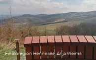 Waldtheke mit Aussicht am BierbrauWunderweg Grevenstein