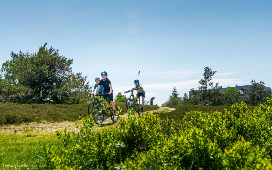 biker-kids-ettelsberg-seilbahn.jpg biker-kids-ettelsberg-seilbahn.jpg