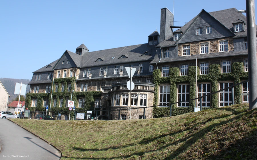 Werdohl_Rathaus_Front.jpg