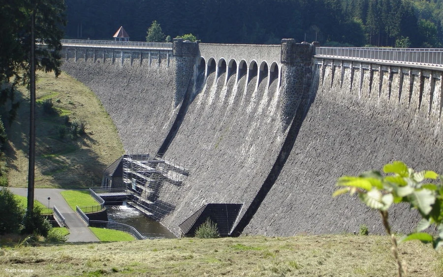 Sperrmauer Kerspetalsperre
