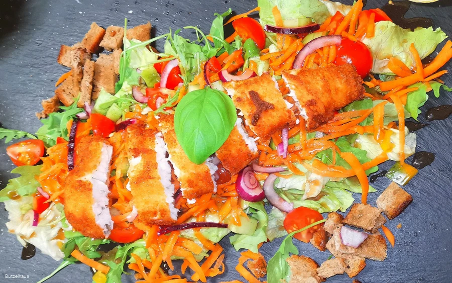 Butzelhaus Gericht.jpg