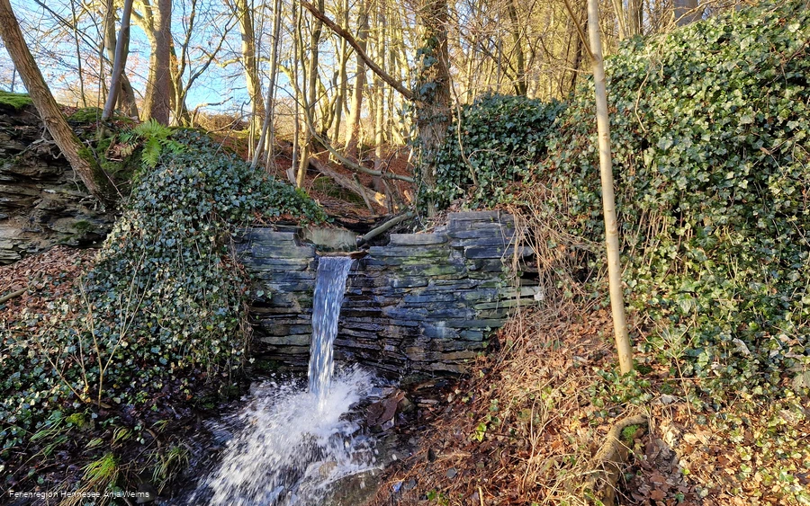kleiner Wasserfall Alfert