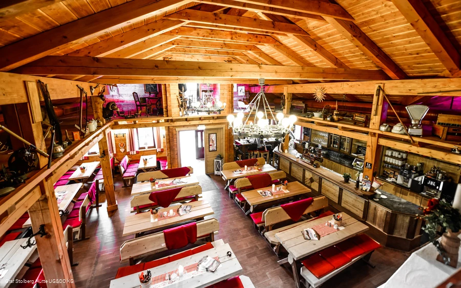 graf-stolberg-huette-innen-empore.jpg graf-stolberg-huette-innen-empore.jpg