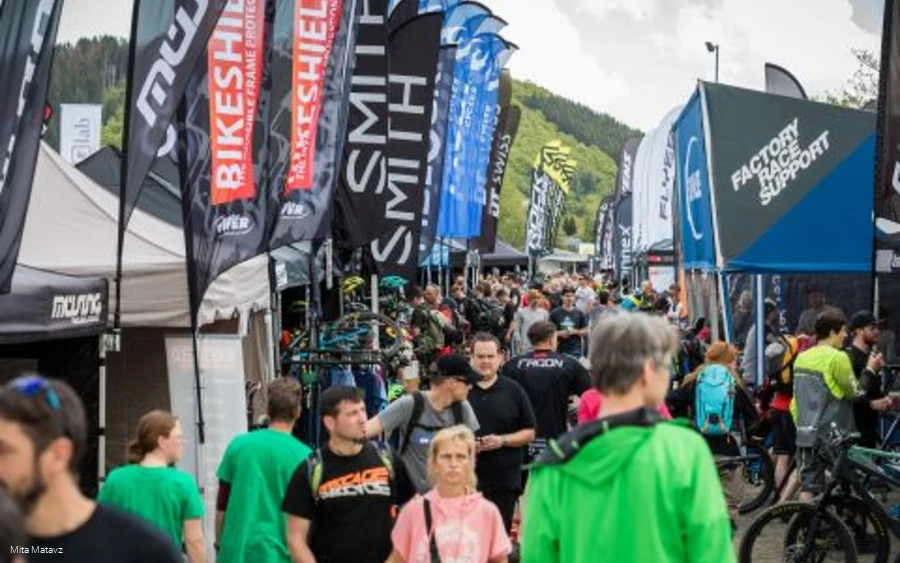 Reges Treiben herrscht auf dem Expo-Gelände des BIKE Festivals.