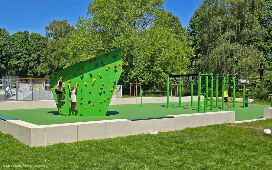 Goldpark-Boulderwürfel-16zu9.jpg
