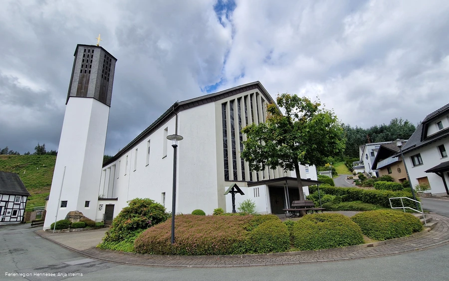 Kirche St. Nikolaus Heringhausen