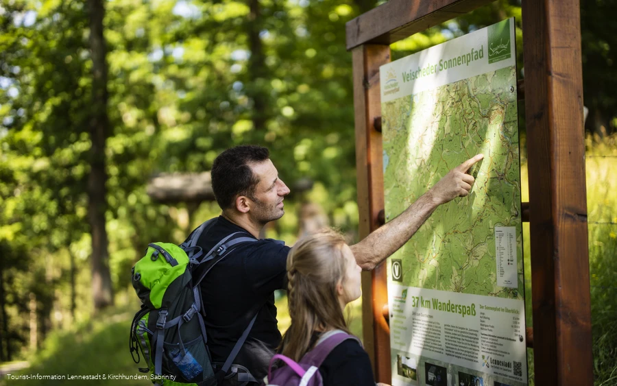 Infotafel am Veischeder Sonnenpfad