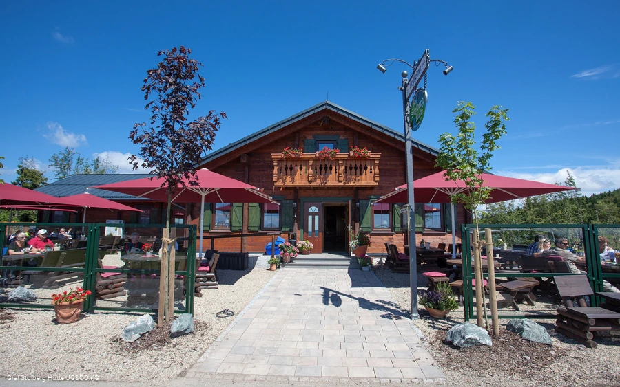 graf-stolberg-huette-terrasse-eingang.jpg graf-stolberg-huette-terrasse-eingang.jpg