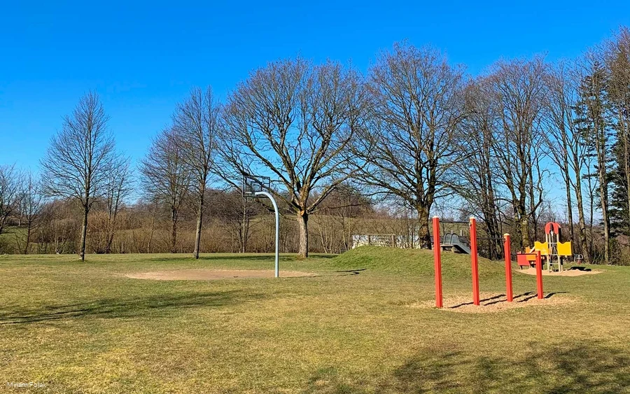 Spielplatz Otto-Fuchs-Straße Spielplatz Otto-Fuchs-Straße
