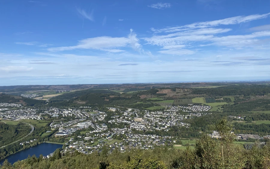 image00003 Klein.jpeg