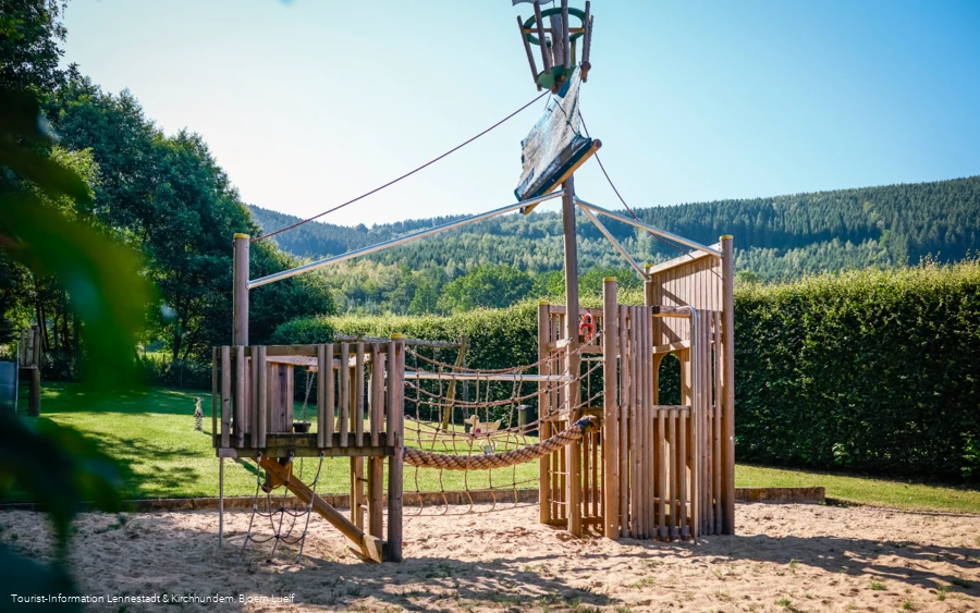 Lennestadt-Saalhausen_Naturfreibad Saalhausen_Björn_Lülf_Tourist-Information_Lennestadt&Kirchhundem_Q3A7711.jpg