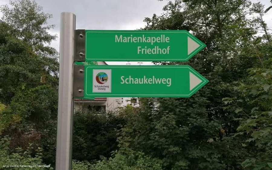 Schild Schaukelweg Ostwig