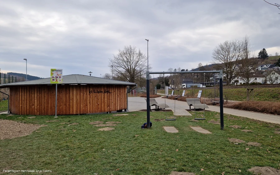 Dorf-Spielplatz Wehrstapel 