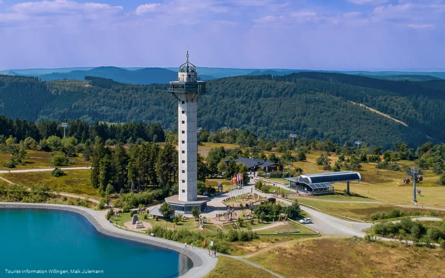 ettelsbergplateau-bergsee-hochheideturm.jpg ettelsbergplateau-bergsee-hochheideturm.jpg