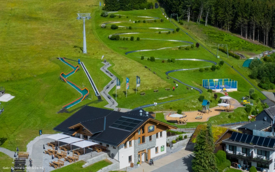 Drohnenbild Quadrat.jpg