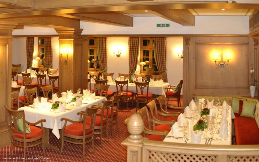 Restaurant im Landhotel Donner in Meschede-Remblinghausen Restaurant im Landhotel Donner in Meschede-Remblinghausen