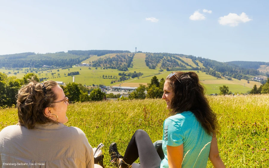 picknick-blick-ettelsberg c) ettelsberg-seilbahn-david-heise.jpg picknick-blick-ettelsberg c) ettelsberg-seilbahn-david-heise.jpg