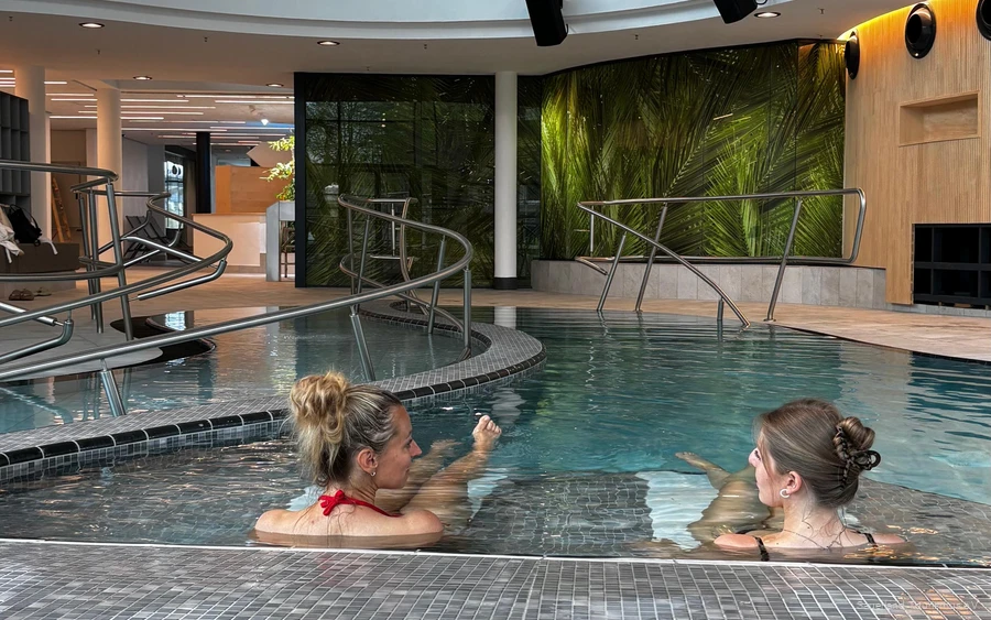 Entspannung im neuen Lagunen-Erlebnisbad in Willingen