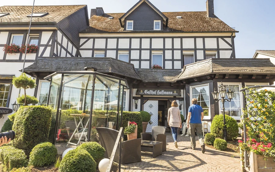 Ingang Landgasthof-Hoffmann De ingang van het Landgasthof Hoffmann