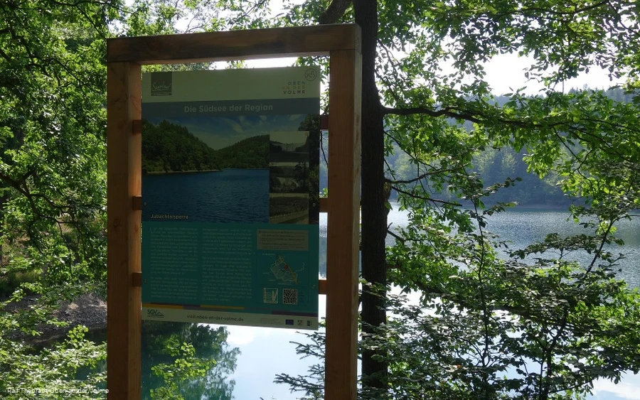 Infotafel an der Jubachtalsperre