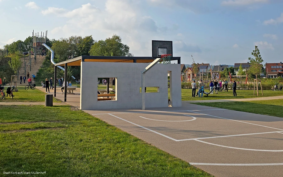 9 KORberg Basketball