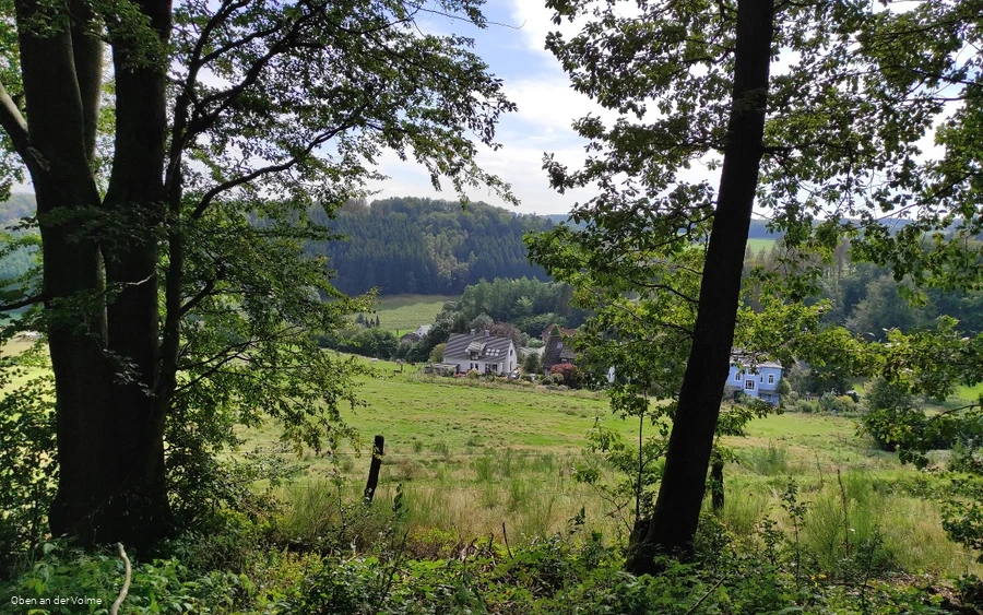 Blick hinunter ins Tal