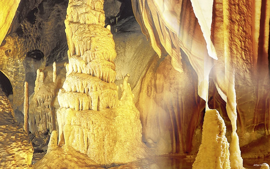 Atta-Höhle Stalactite cave