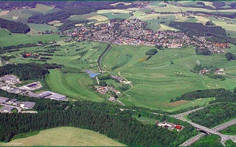 Luftbild vom Golf-Areal Luftbild vom Golf-Areal