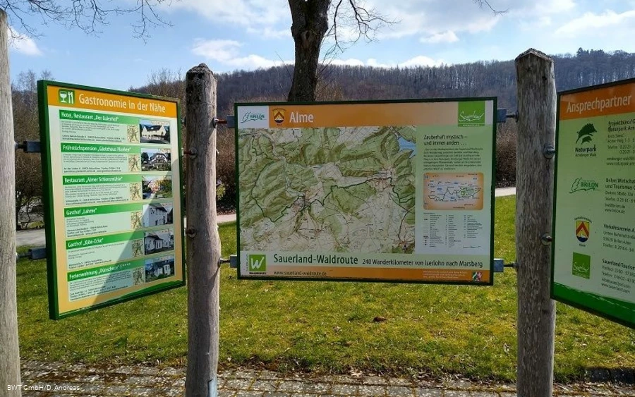 Tor zur Waldroute