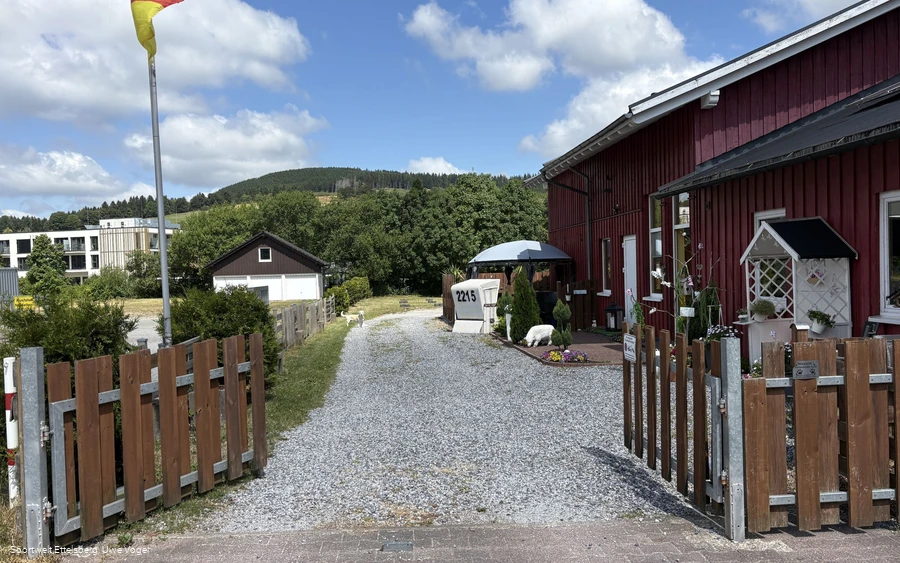 Sportwelt Ettelsberg Einfahrt zu den Stellplätzen