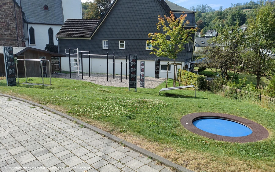 Mehrgenerationenspielplatz Kirchhundem