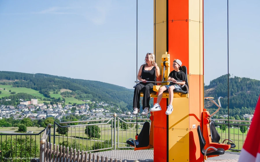 Freefall-Tower im Wild- und Freizeitpark Willingen